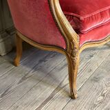 Pair of shepherdesses in carved wood Louis XV style