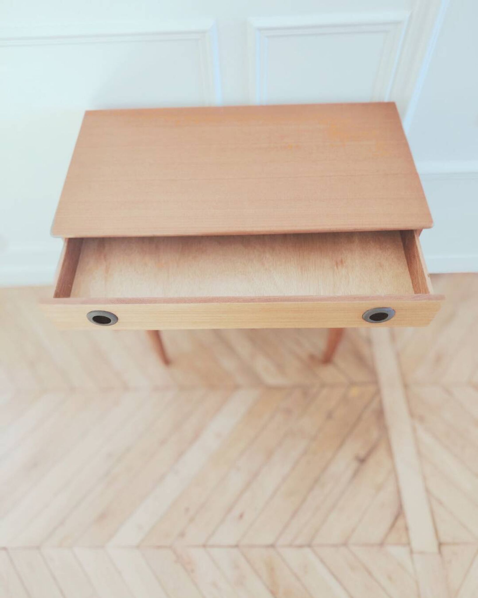 Commode anglais vintage rénovée, années 50-60