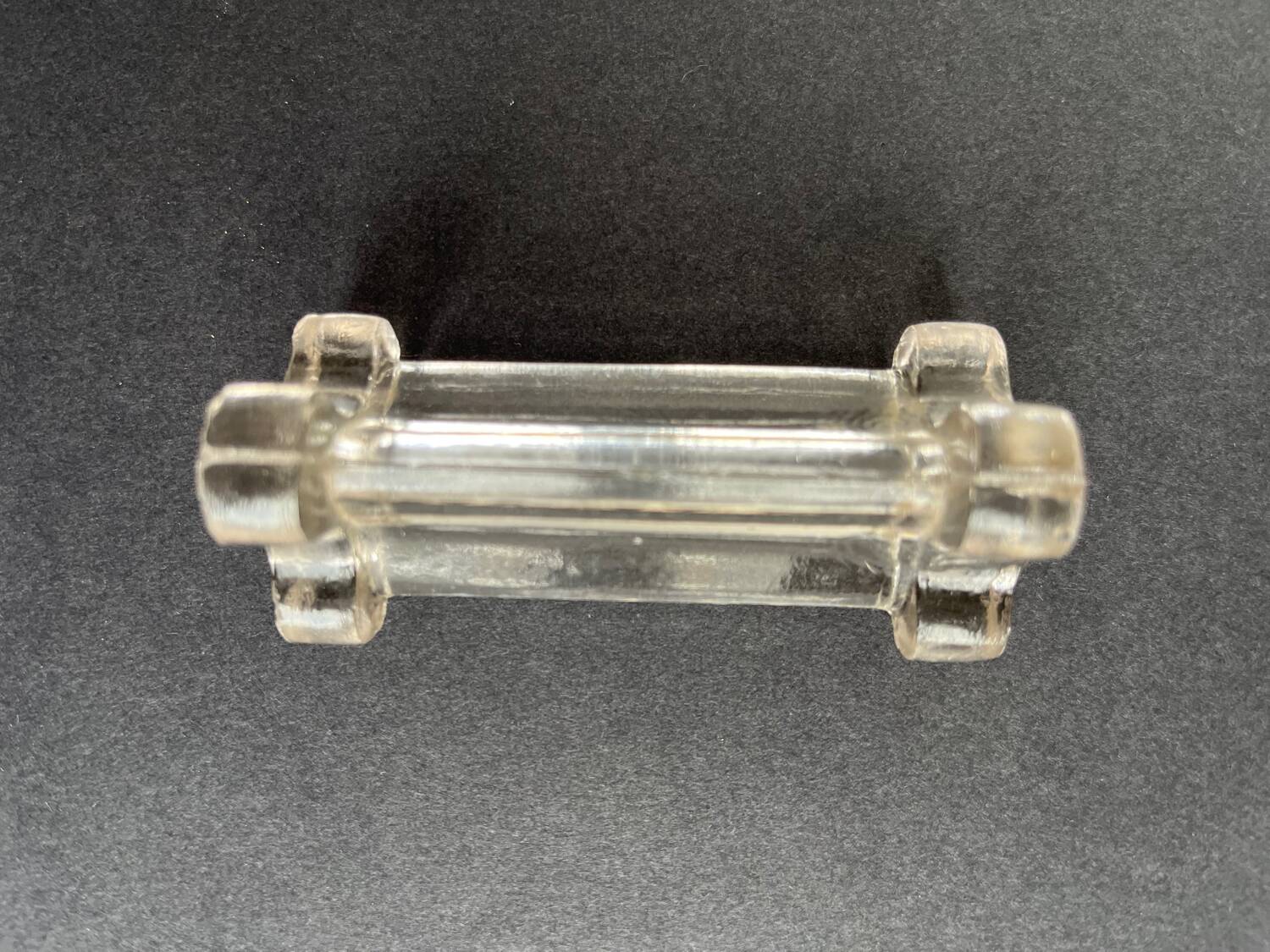 10 glass knife holders