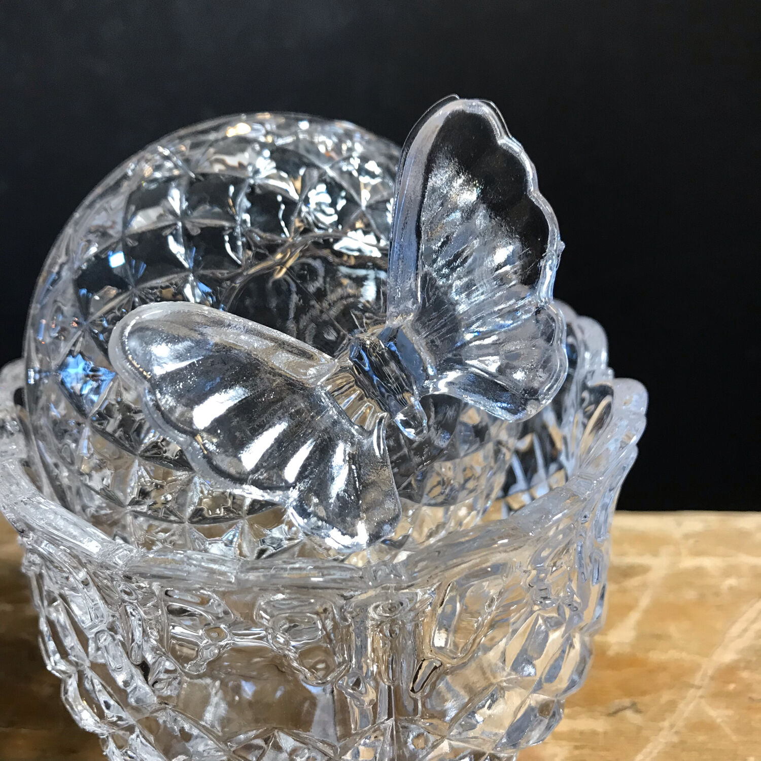 Vintage glass sweetener Papillon