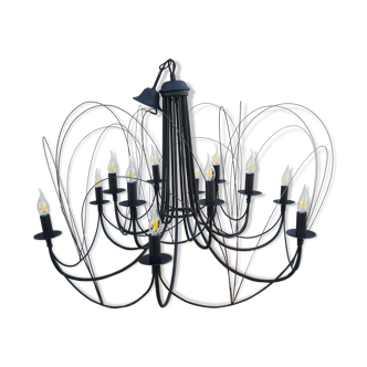 Black metal chandelier - 12 candles