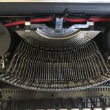 Remington Envoy typewriter