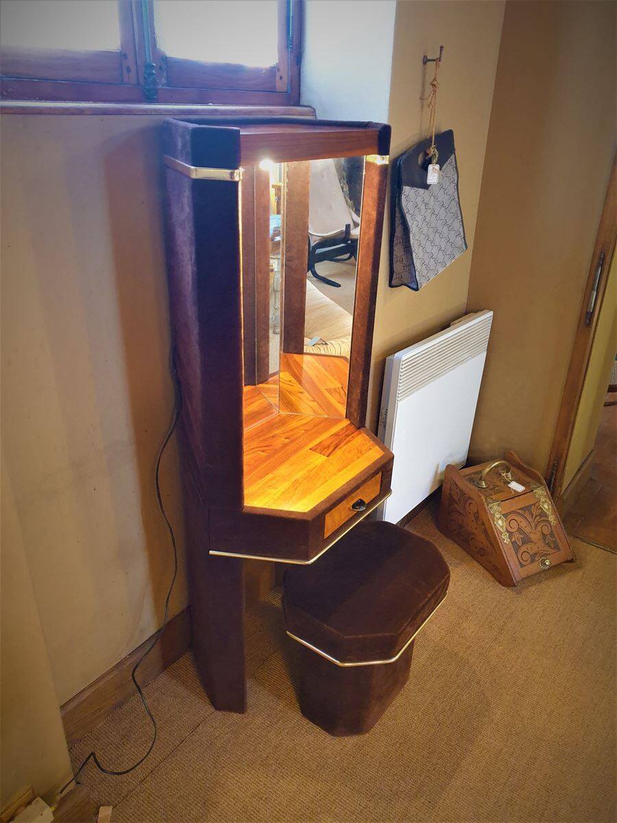 Vintage dressing table