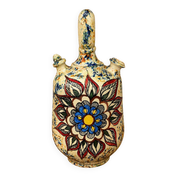 gargoulette à décor floral polychromete en céramique émaillée polychrome