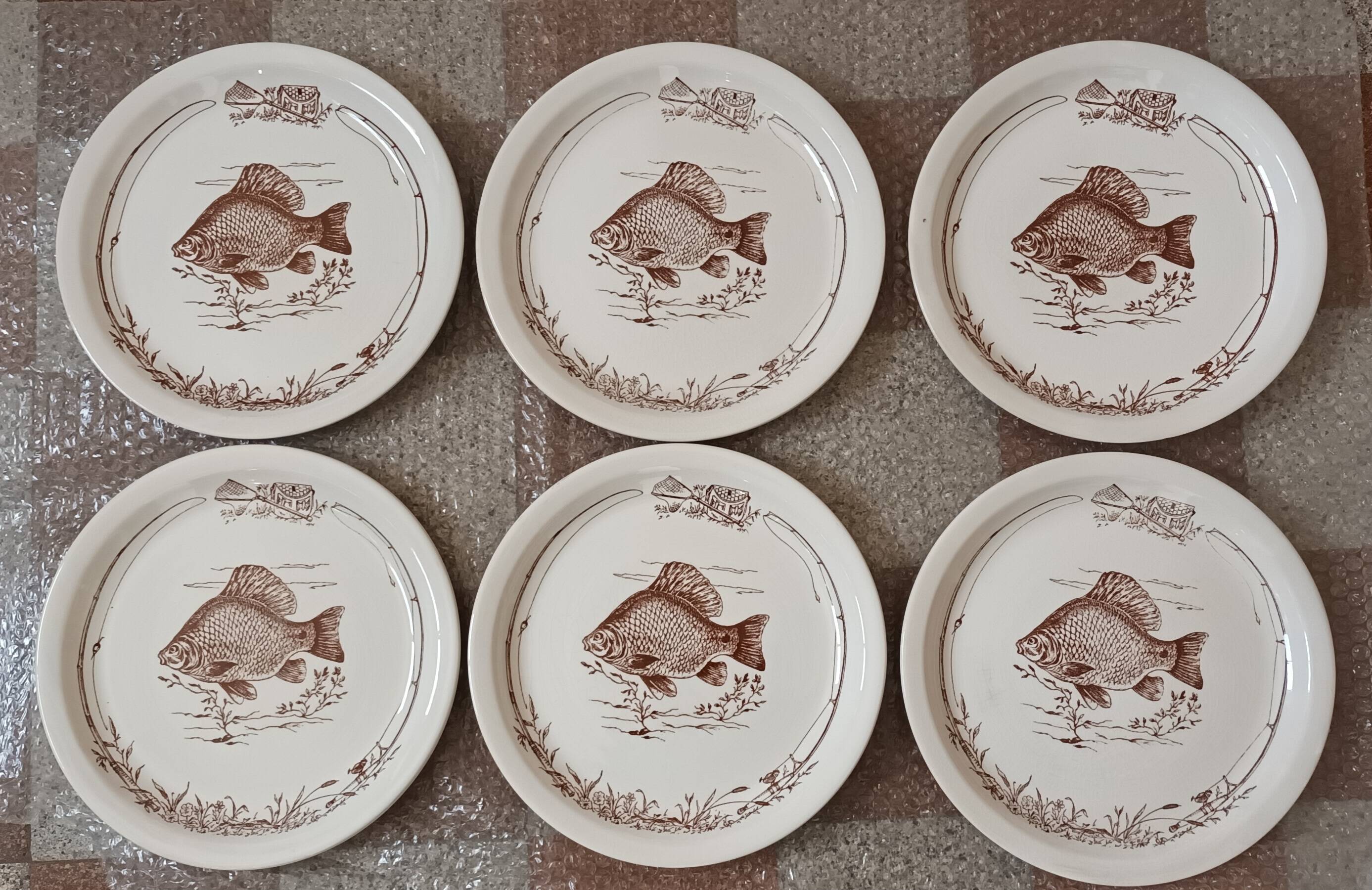 Flat fish service and 6 plates - Gien earthenware