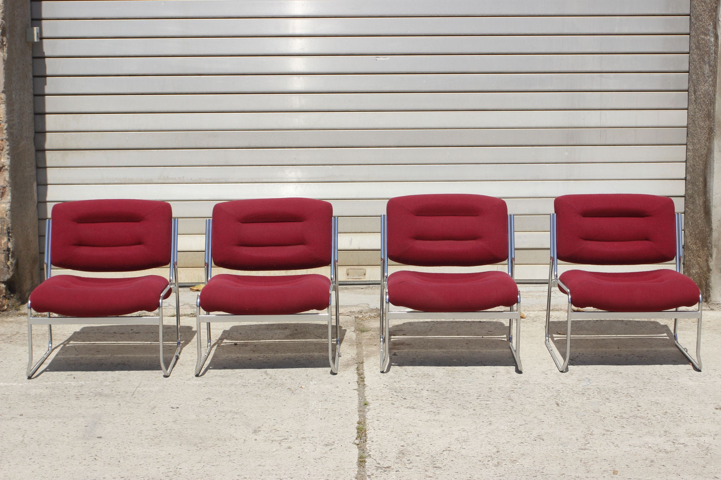Space Age Chairs in Chrome and Velvet, 1970s, Set of 4