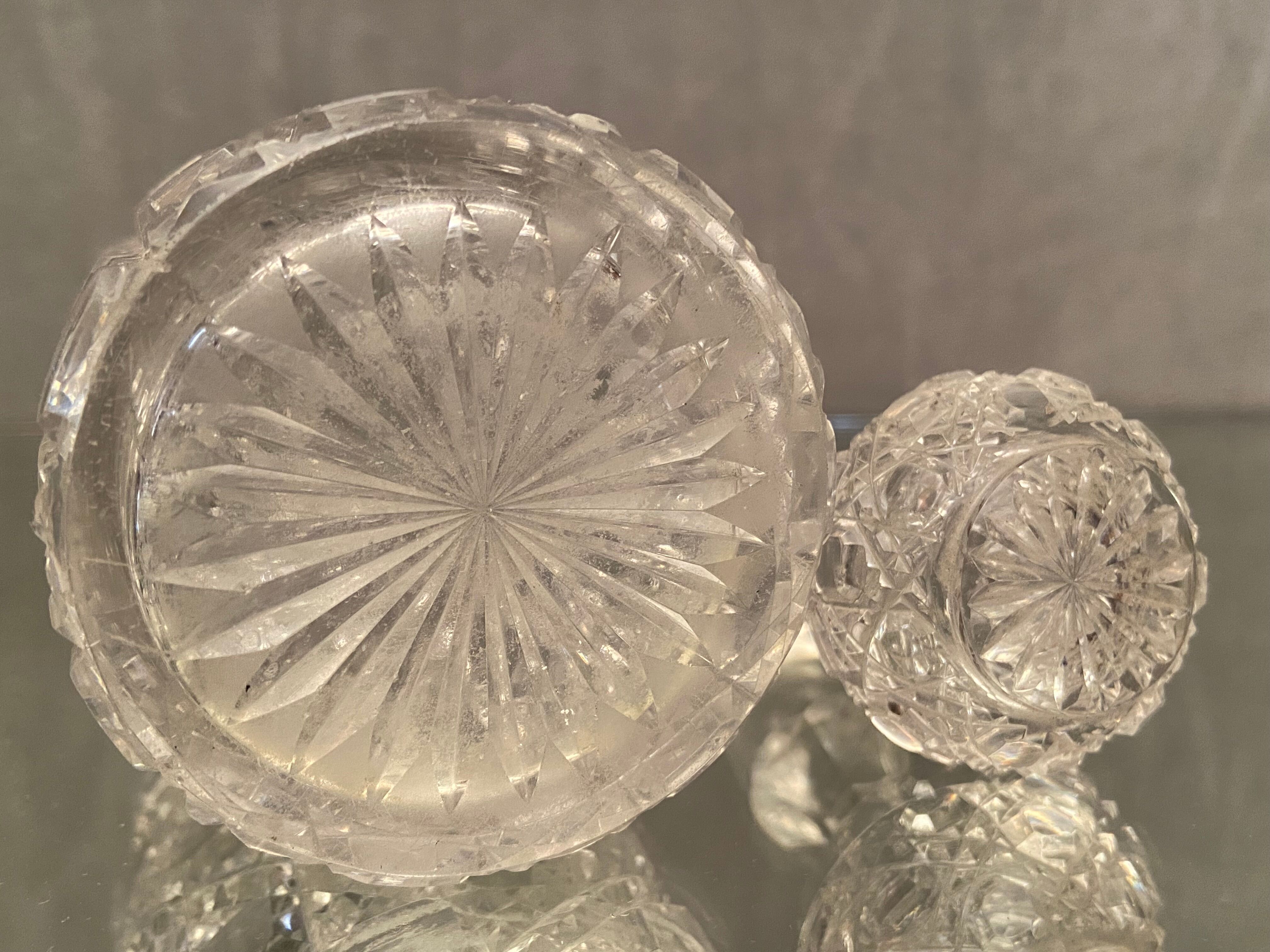 Cut crystal bottle Baccarat Saint Louis