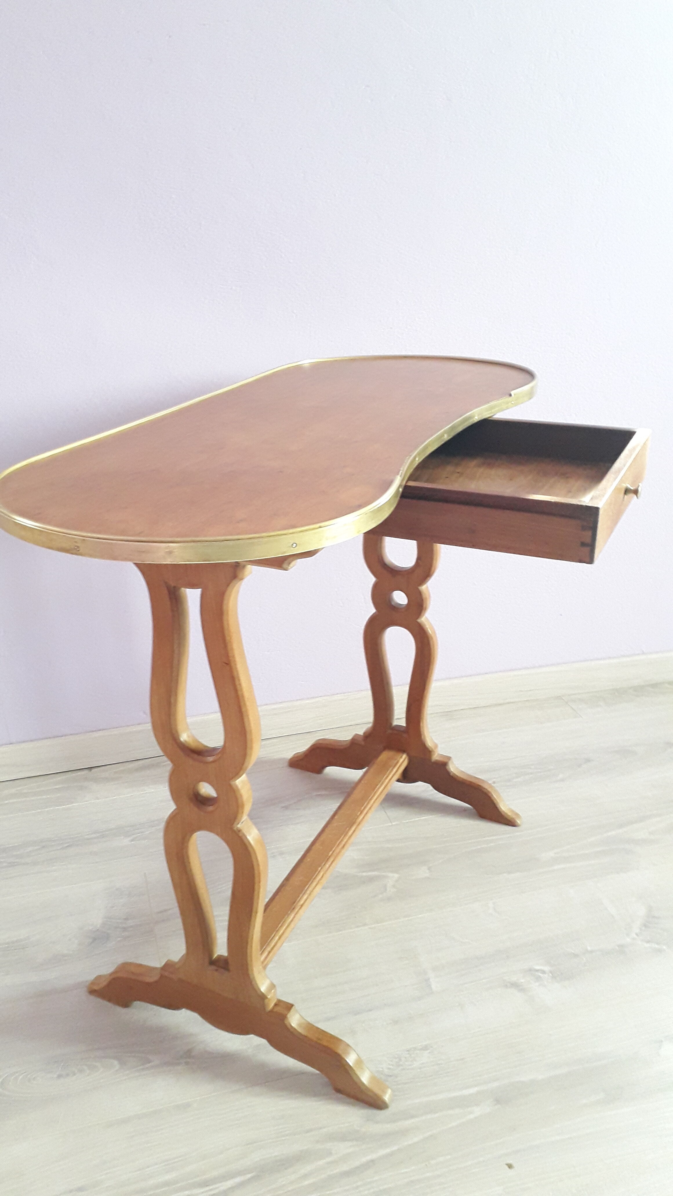 Early 20th century kidney side table