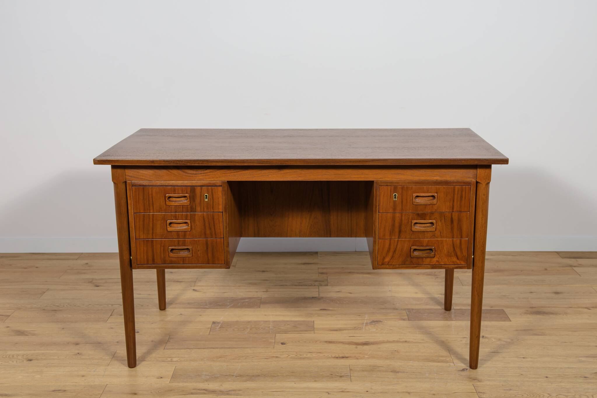 Mid-Century Freestanding Teak Desk, Denmark, 1960s