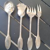 Box consisting of 4 mignardise service covers