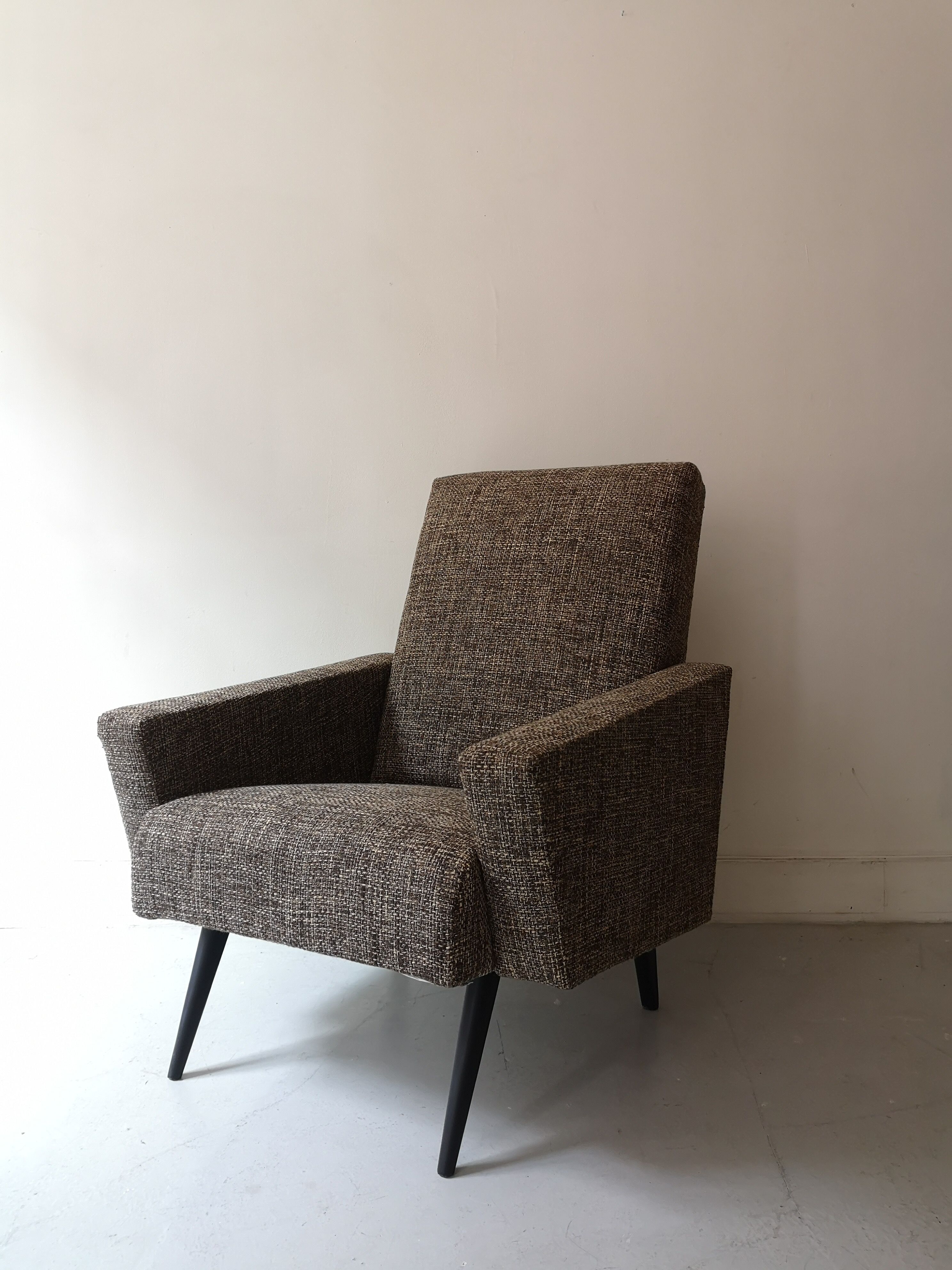 Scandinavian armchair in mottled tweed, design 1960