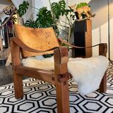 Paire de fauteuils et un repose pied Pierre Chapo 1960