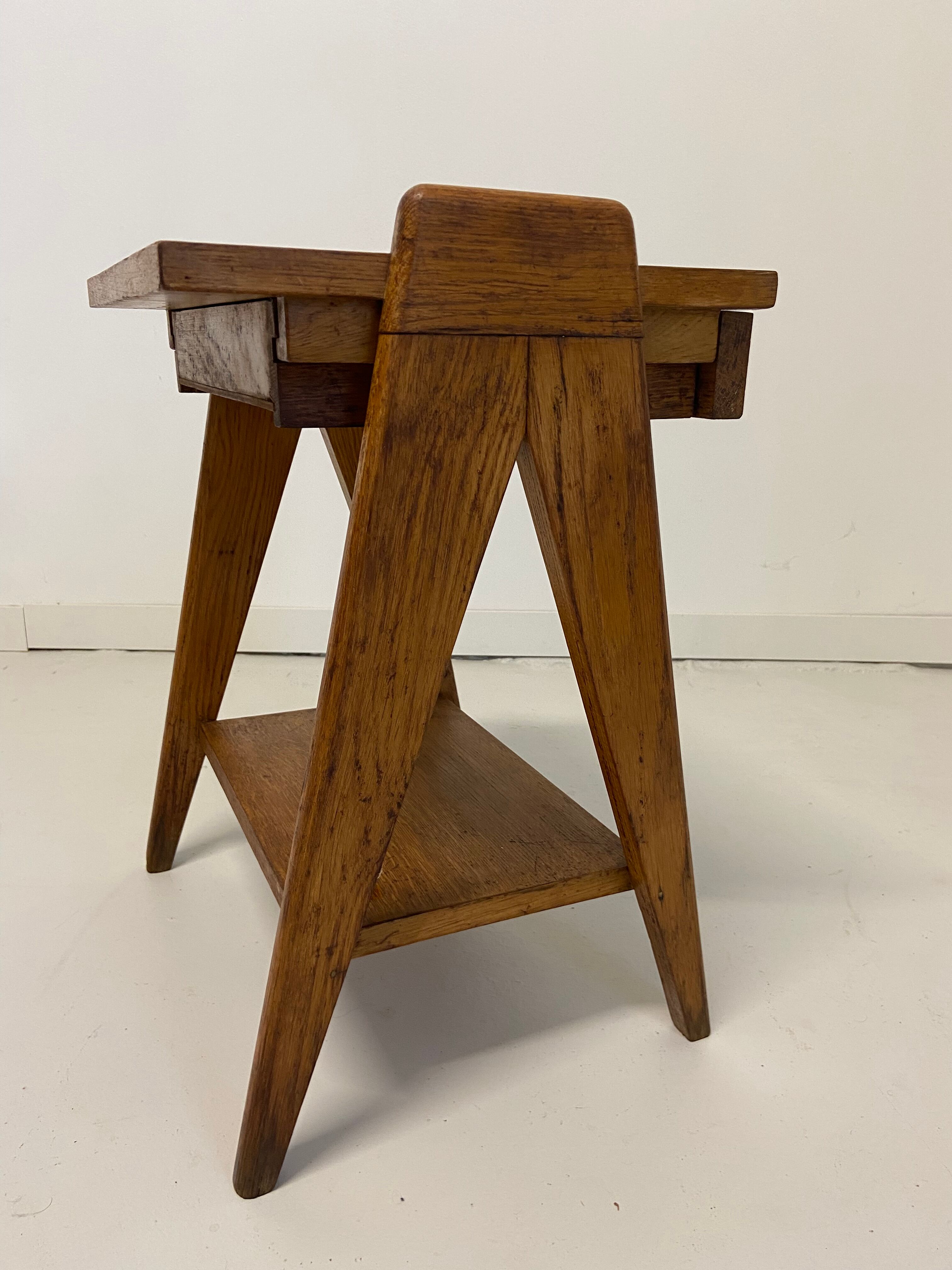 Oak bedside foot compass