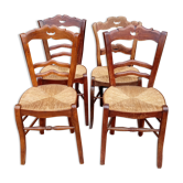 4 mulched chairs