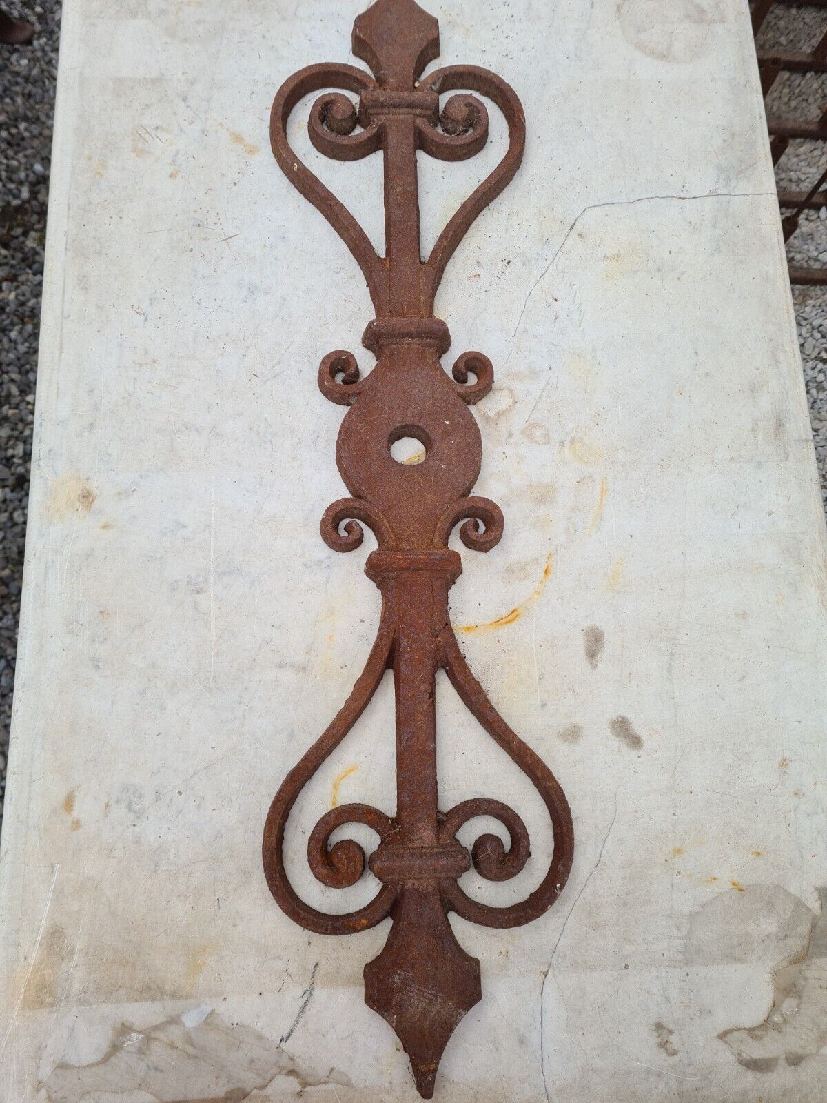 Cast iron anchor