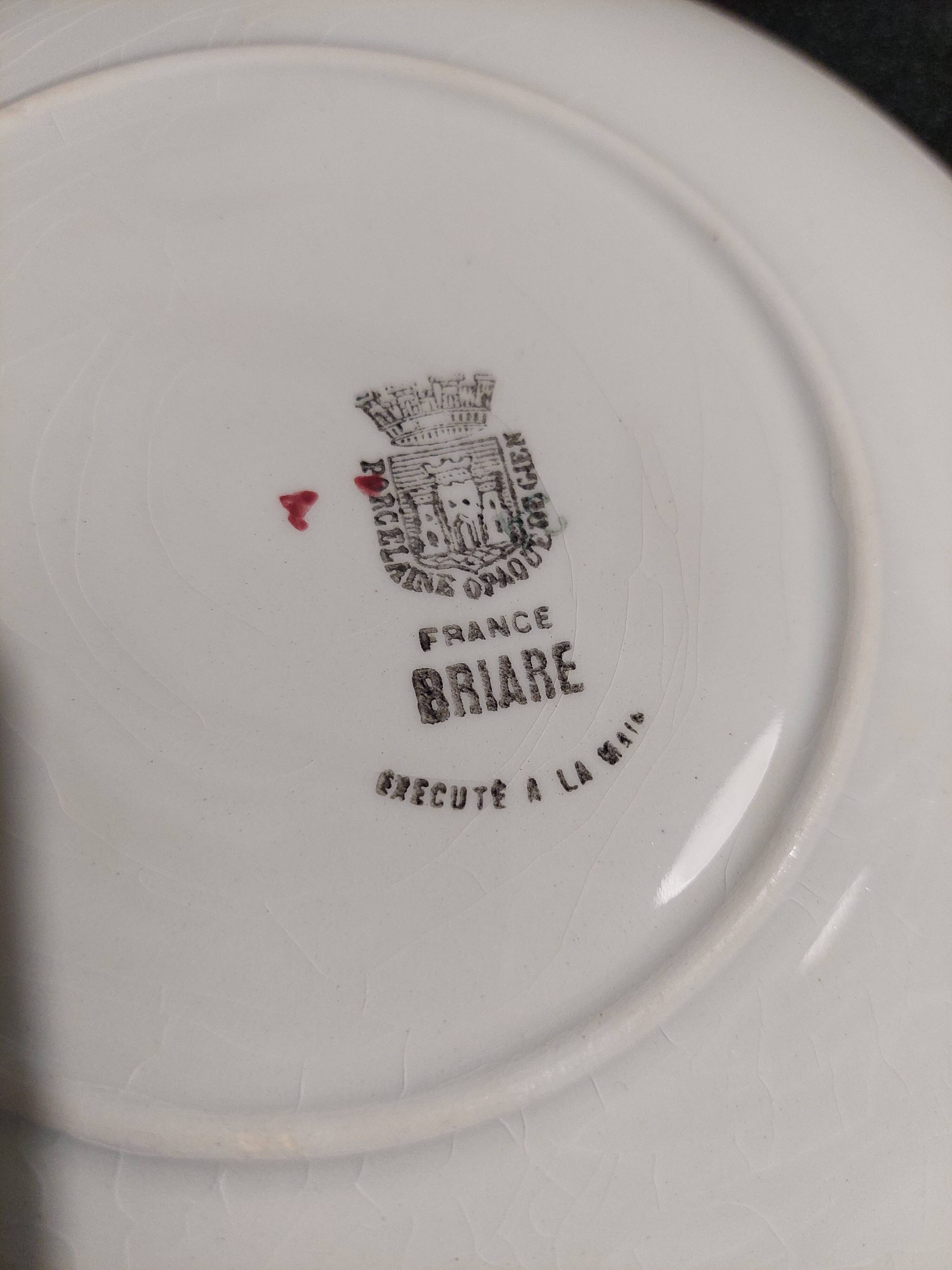 Gien earthenware dessert plate, Briare decor