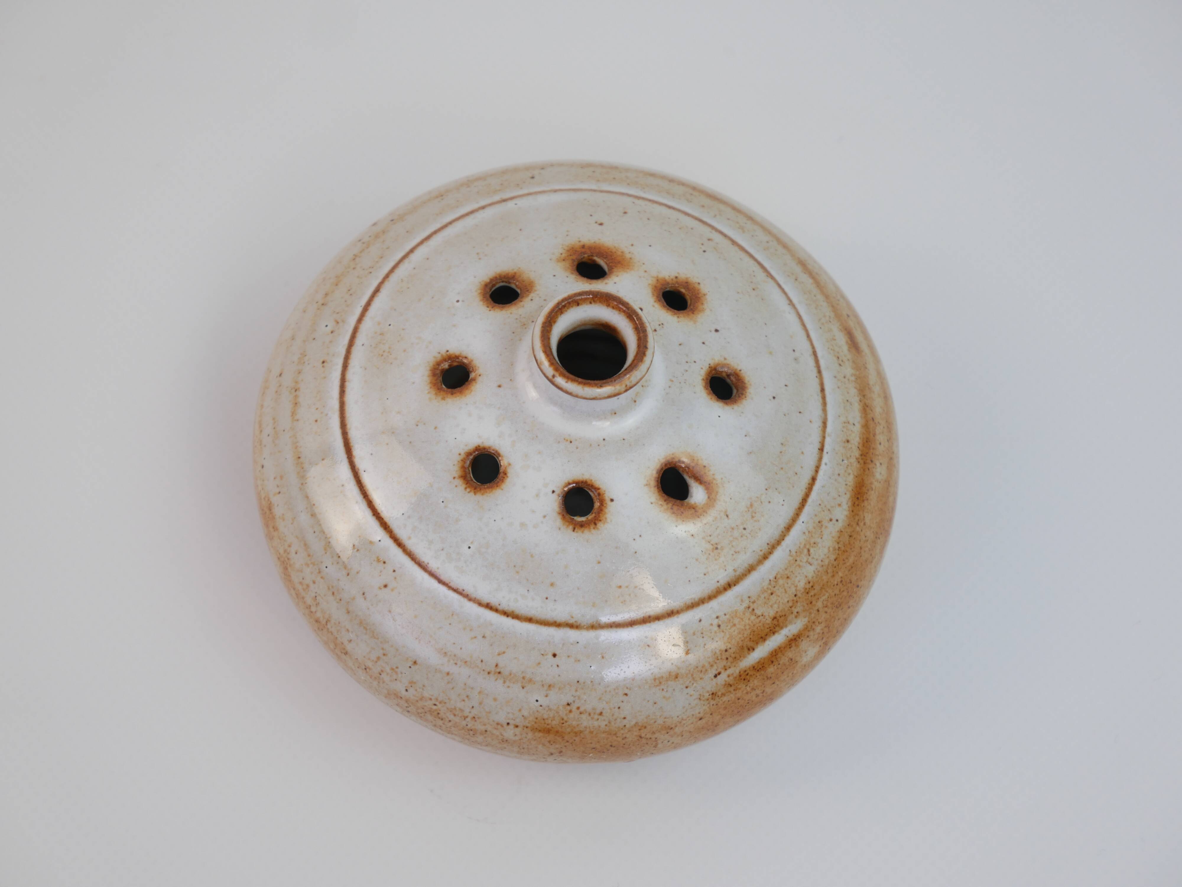 Small Vase Pique Flowers of Vallauris signed