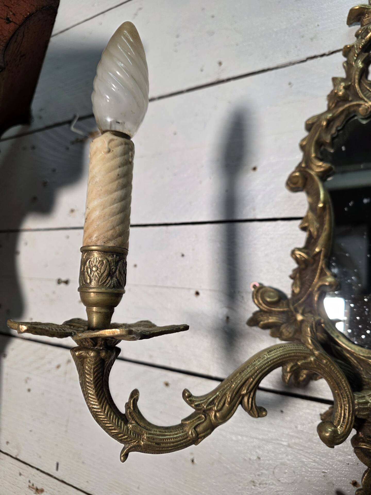 Applique miroir style Louis XV 