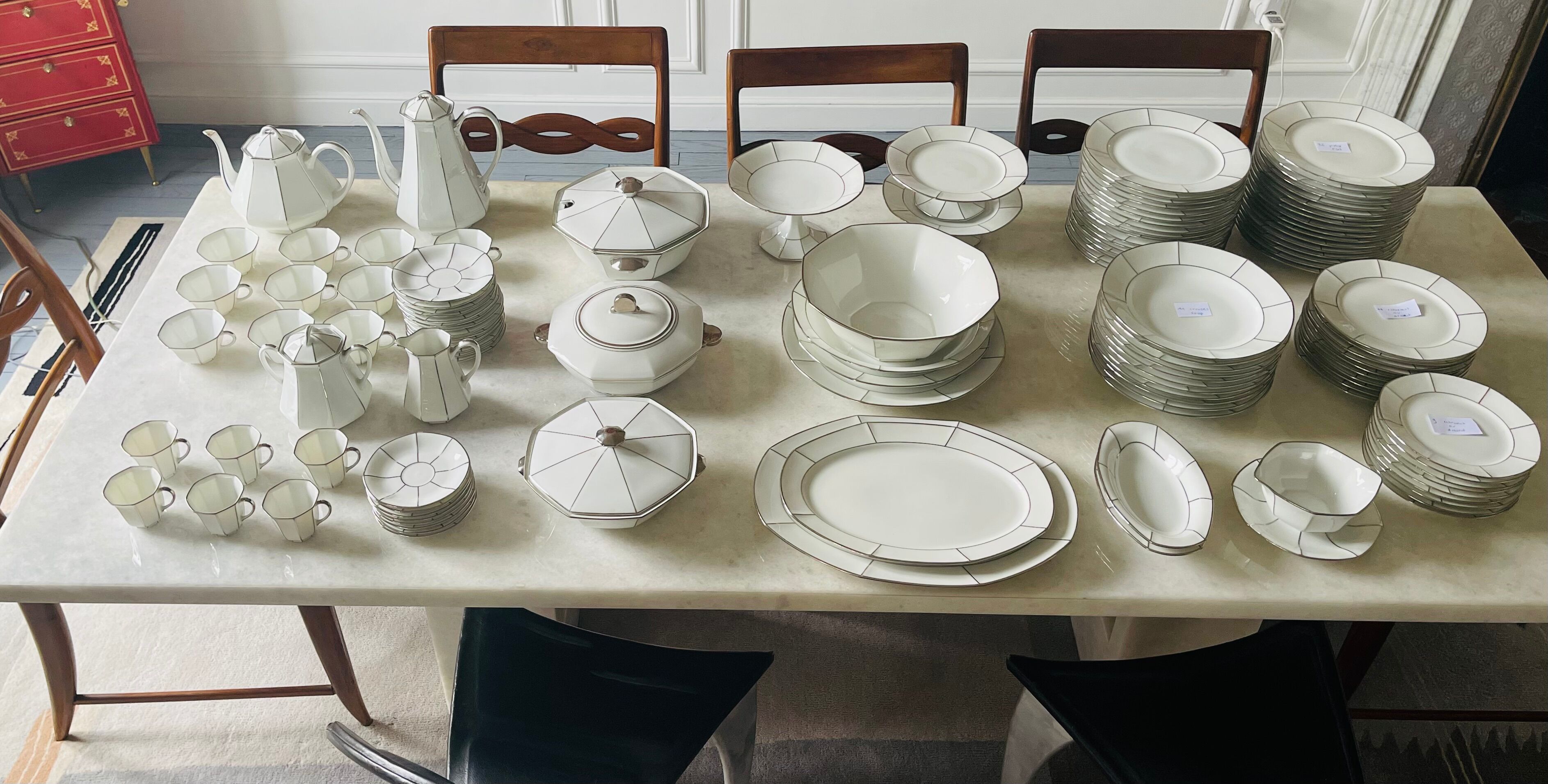 Bernardaud rare table service with platinum pattern art deco