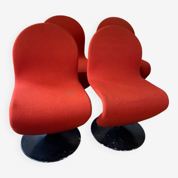 Suite de 4 chaises  123 de Verner Panton