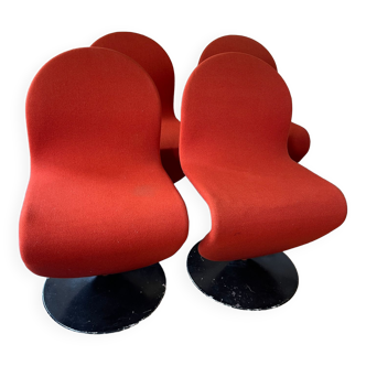 Suite de 4 chaises  123 de Verner Panton