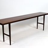 Tables gigognes en bois de rose par Kurt Østervig, fabriquée par Jan Furniture dans les années 1960.