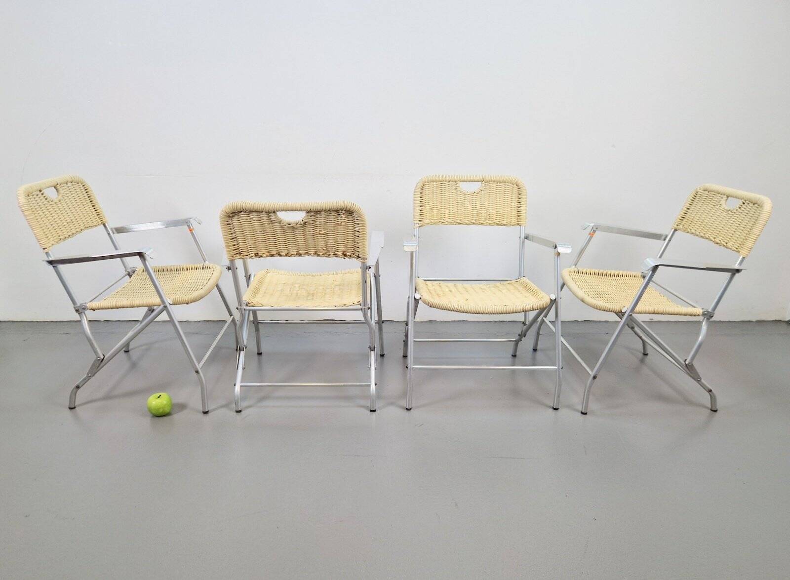 Mid-Century Tossa Wicker Folding Chairs by Hilbrant, Italy, 1960s, Set of 4