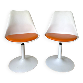 Space age 70s swivel tulip foot chairs