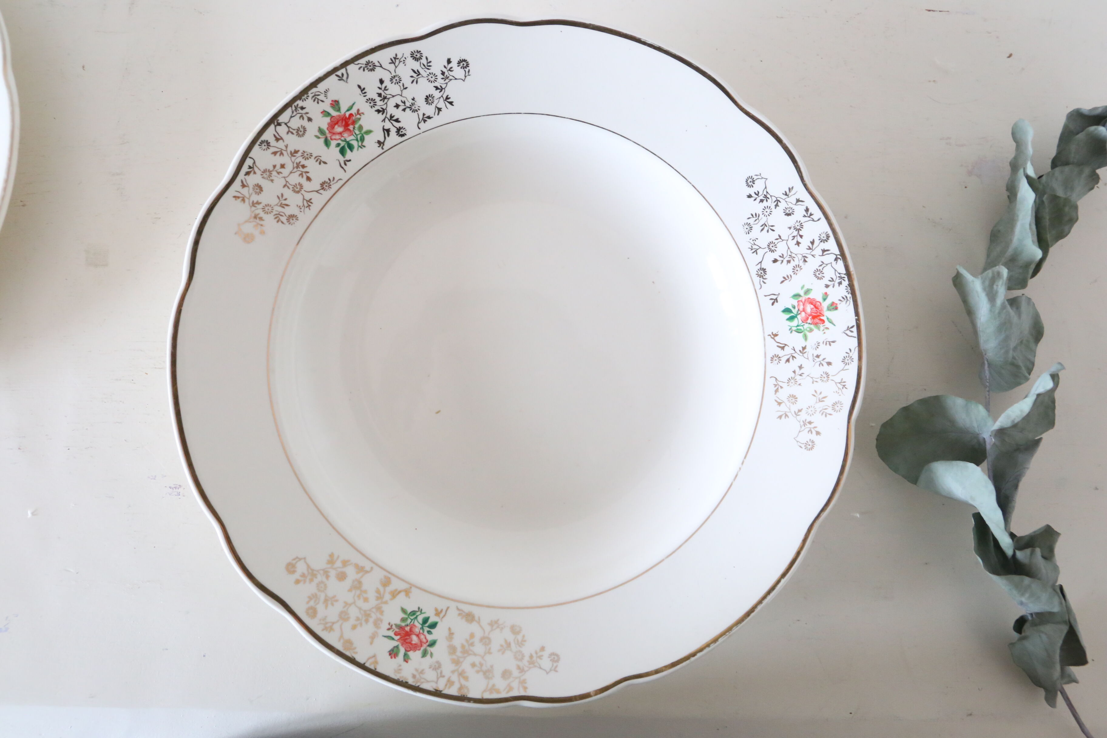 Duo of round dishes, Villeroy and Boch, vintage