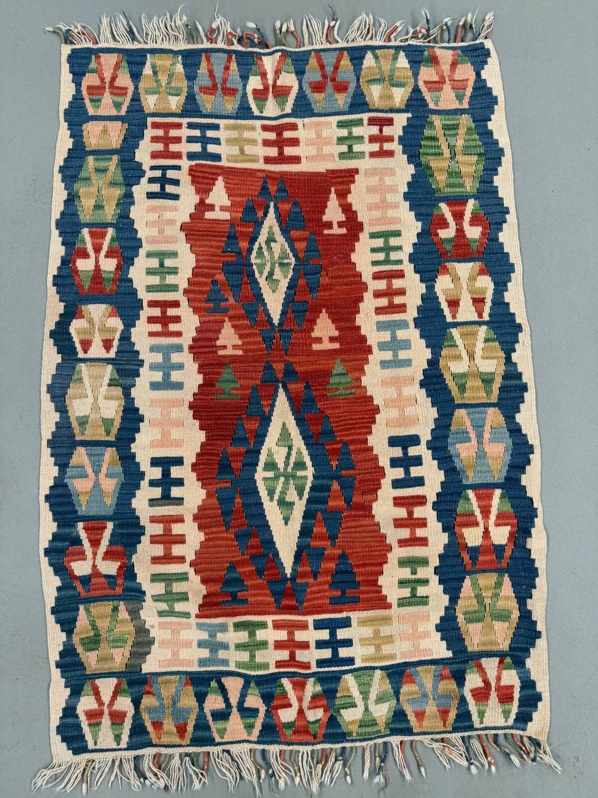 Grand kilim turc vintage 160x112 cm en laine kelim moyen 2519