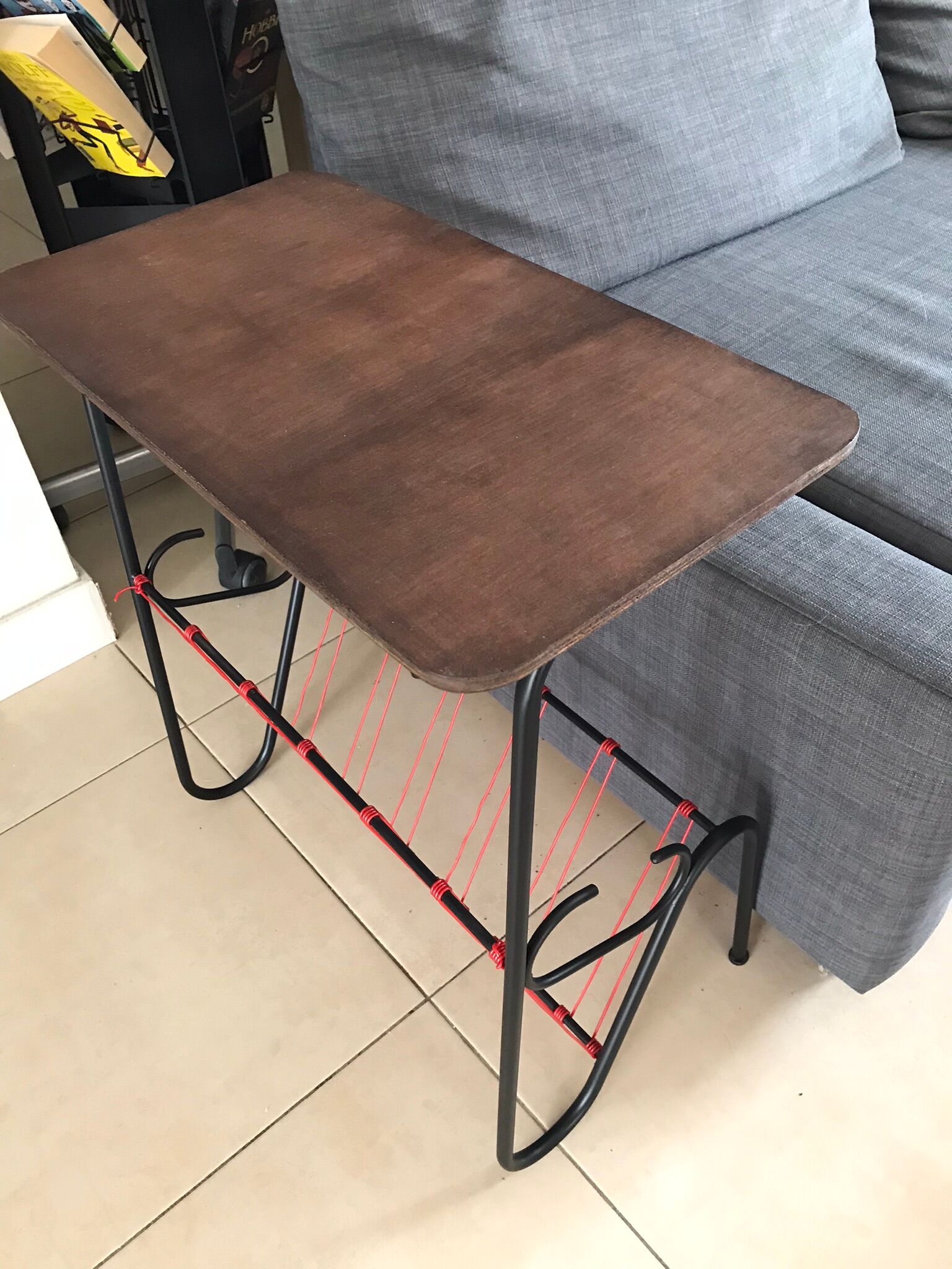 Porte-revue John