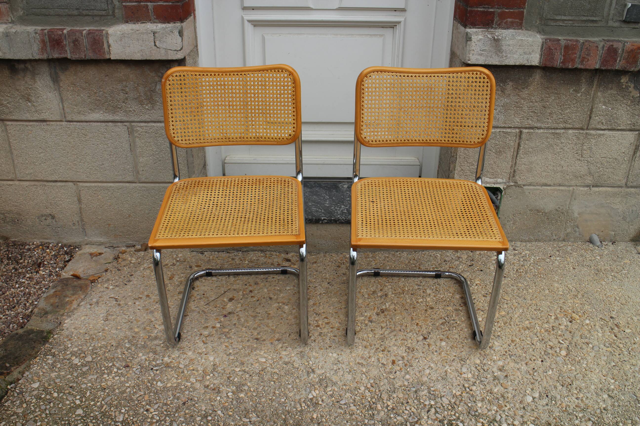 paire de chaises cannées  Breuer cesca B32