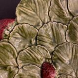 Dish strawberries ceramic slurry