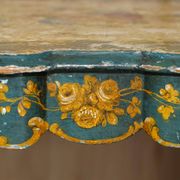 Paire de chaises Regency antiques et table assortie