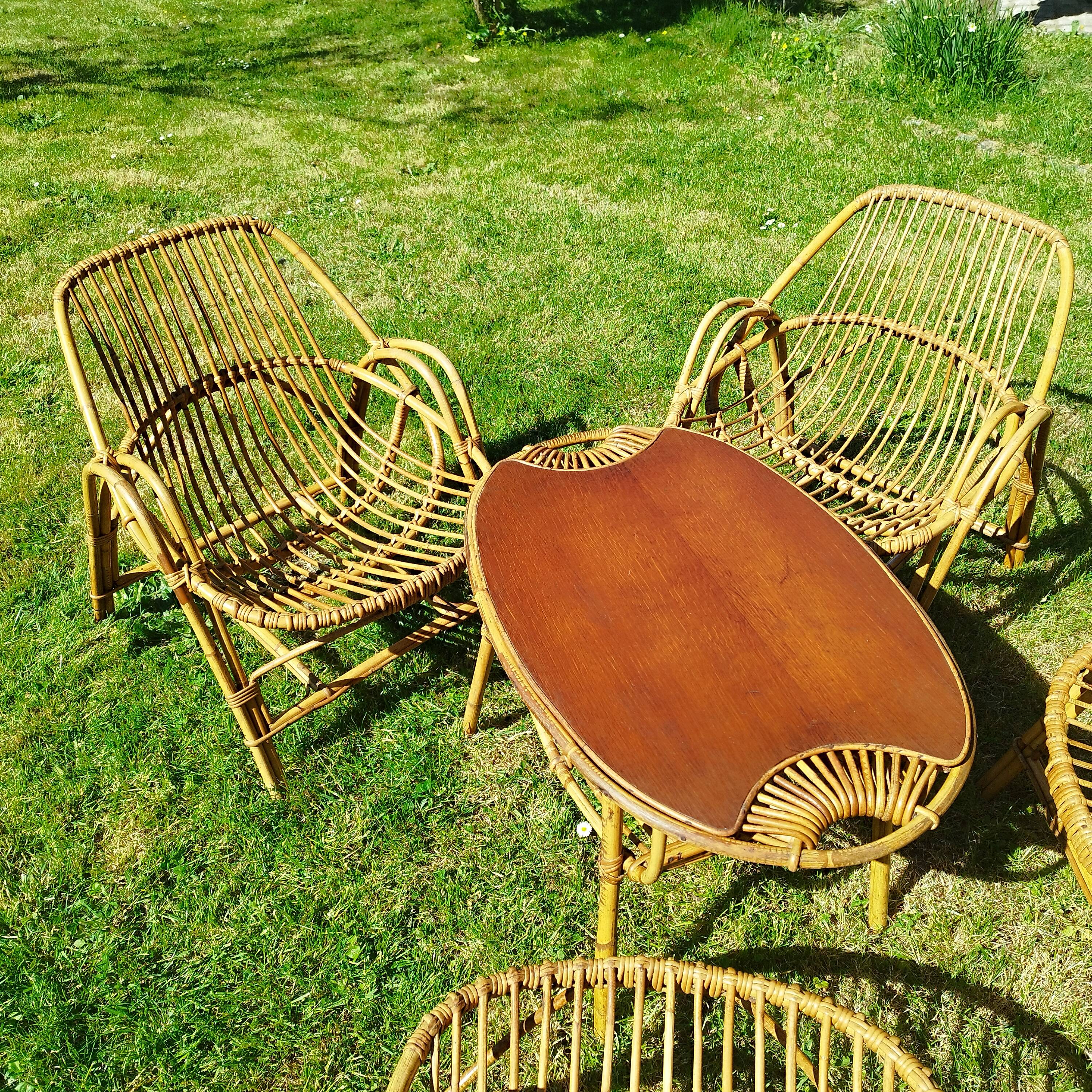 Vintage rattan lounge set