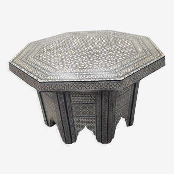 Used octagonal table
