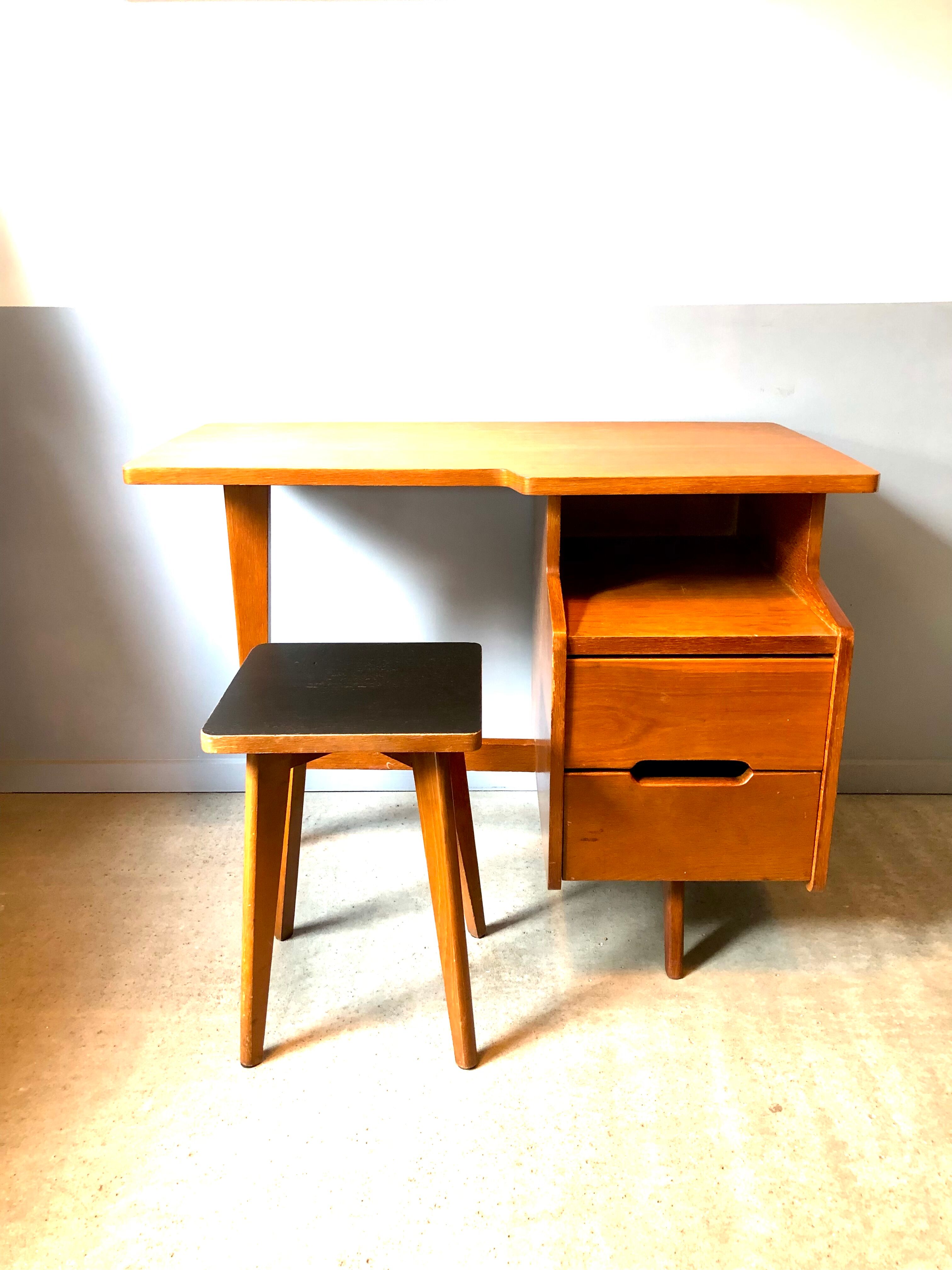 Bureau et tabouret Jacques Hauville