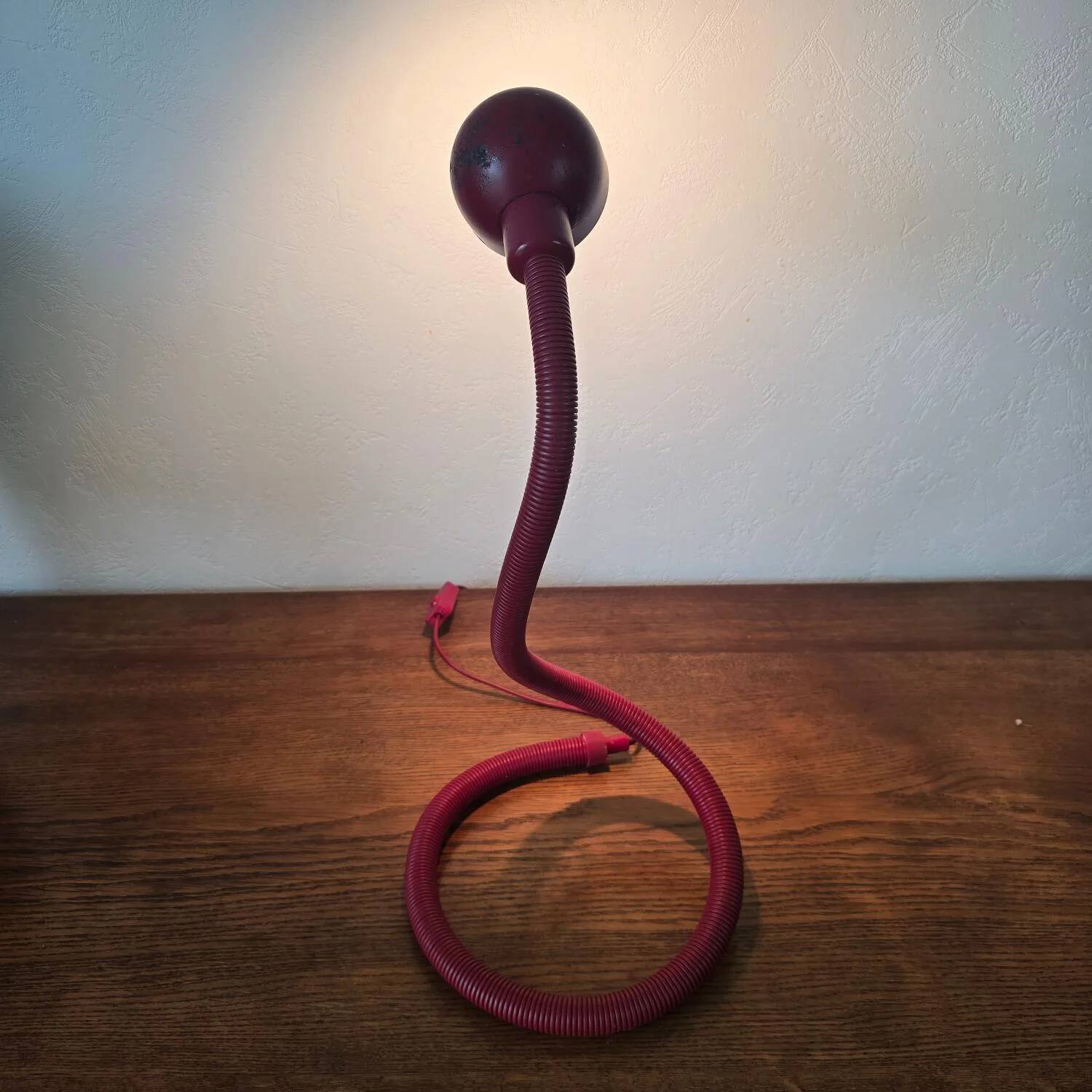 Lampe Serpent rouge "Hebi", années 70