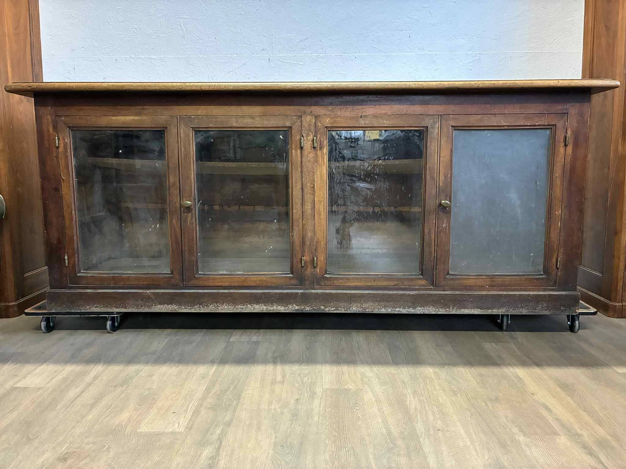 Commercial Bank Counter