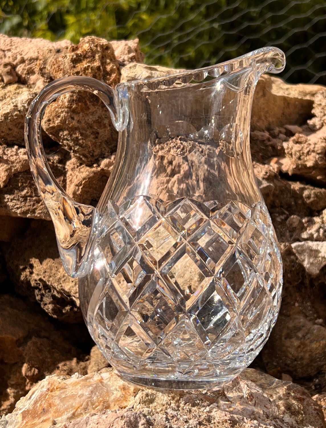 Crystal pitcher cut