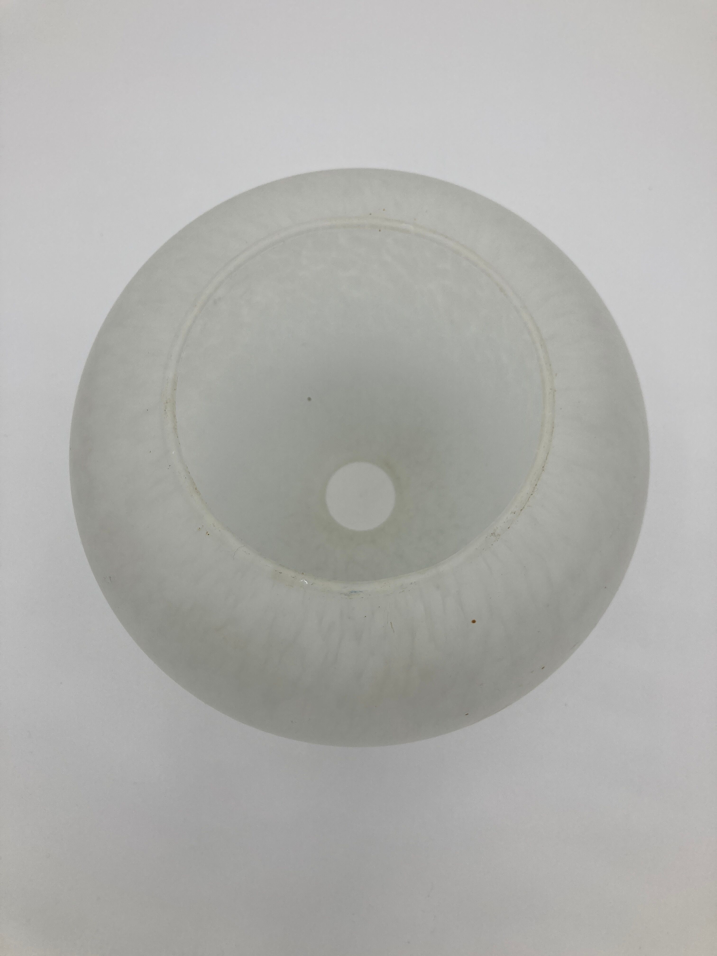 Speckled glass suspension