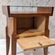 Table de chevet en noyer