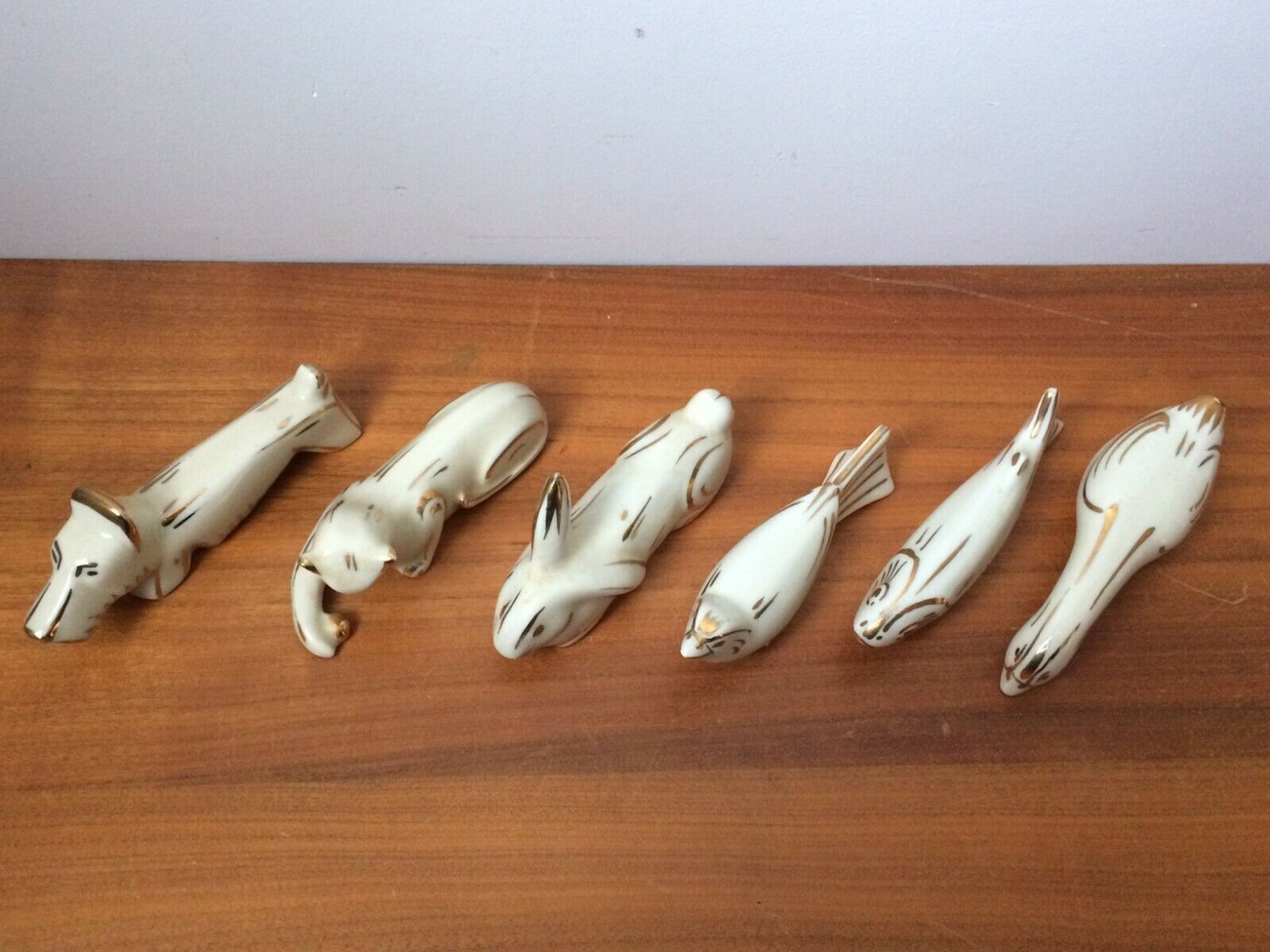 Set of 6 animal knife holders in Limoges porcelain