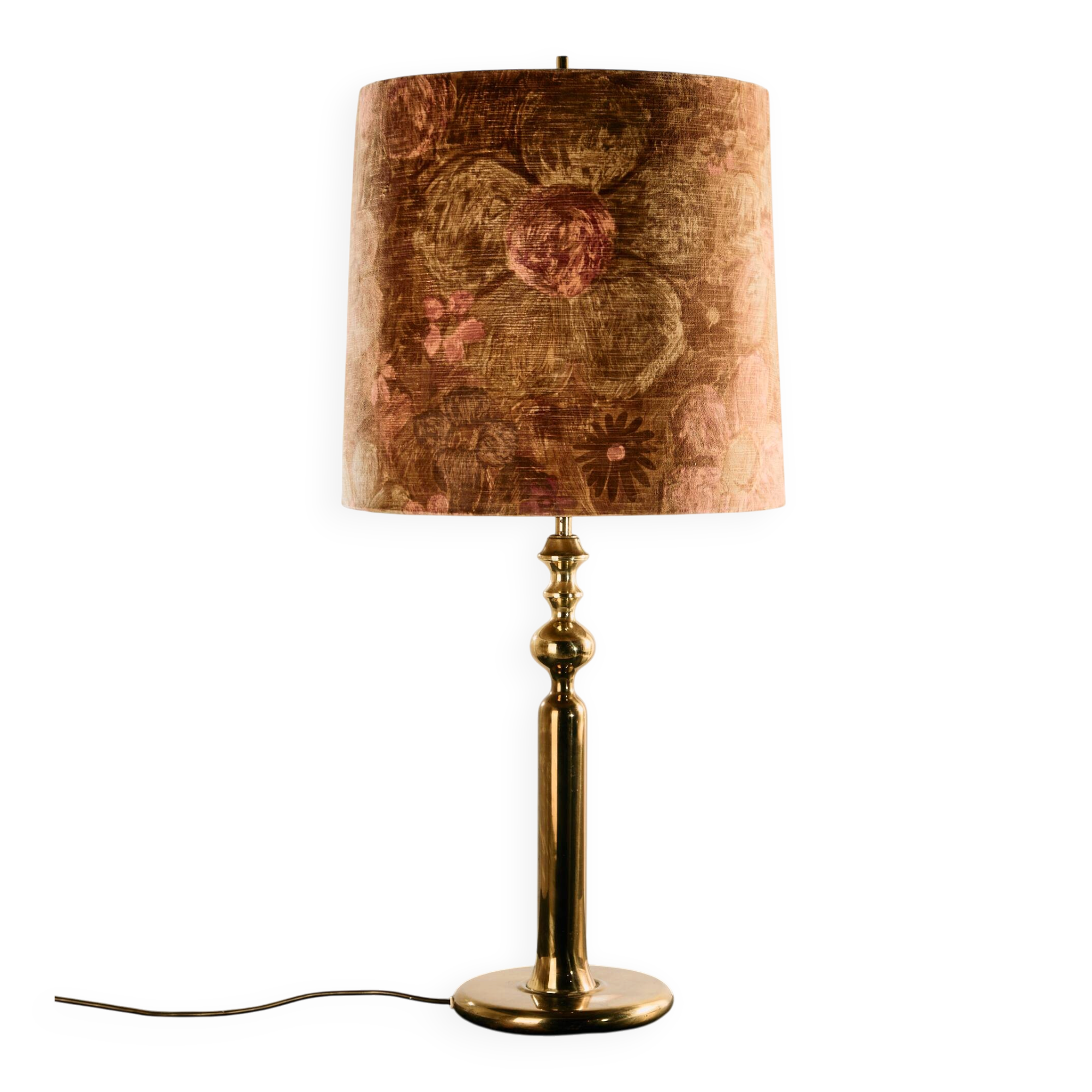 Brass table lamp