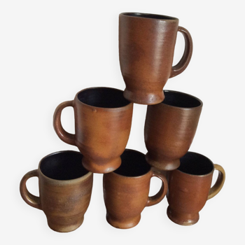 6 mugs en grès