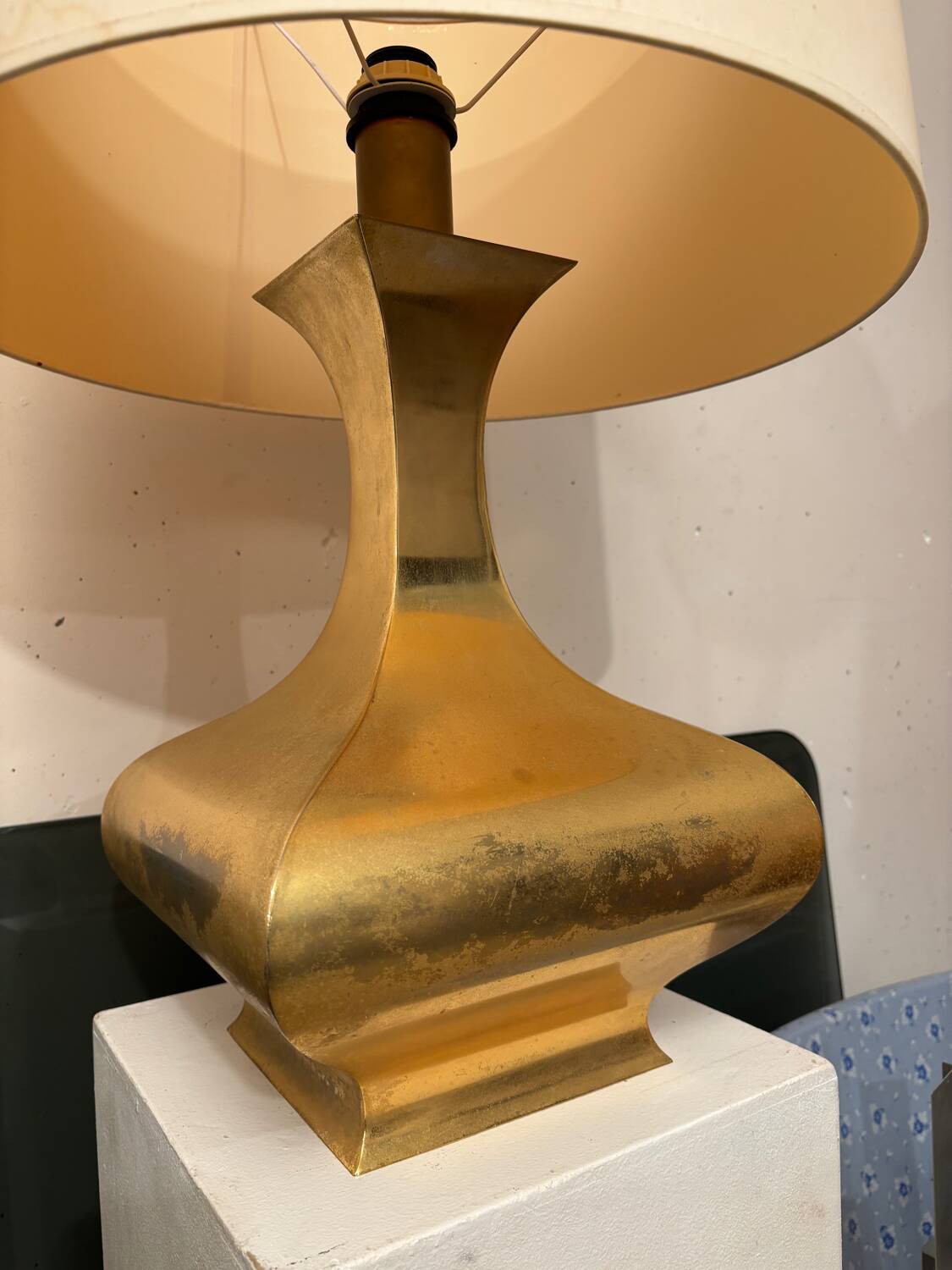 Aran table lamp in brass.Ciangiacomo creation 1970