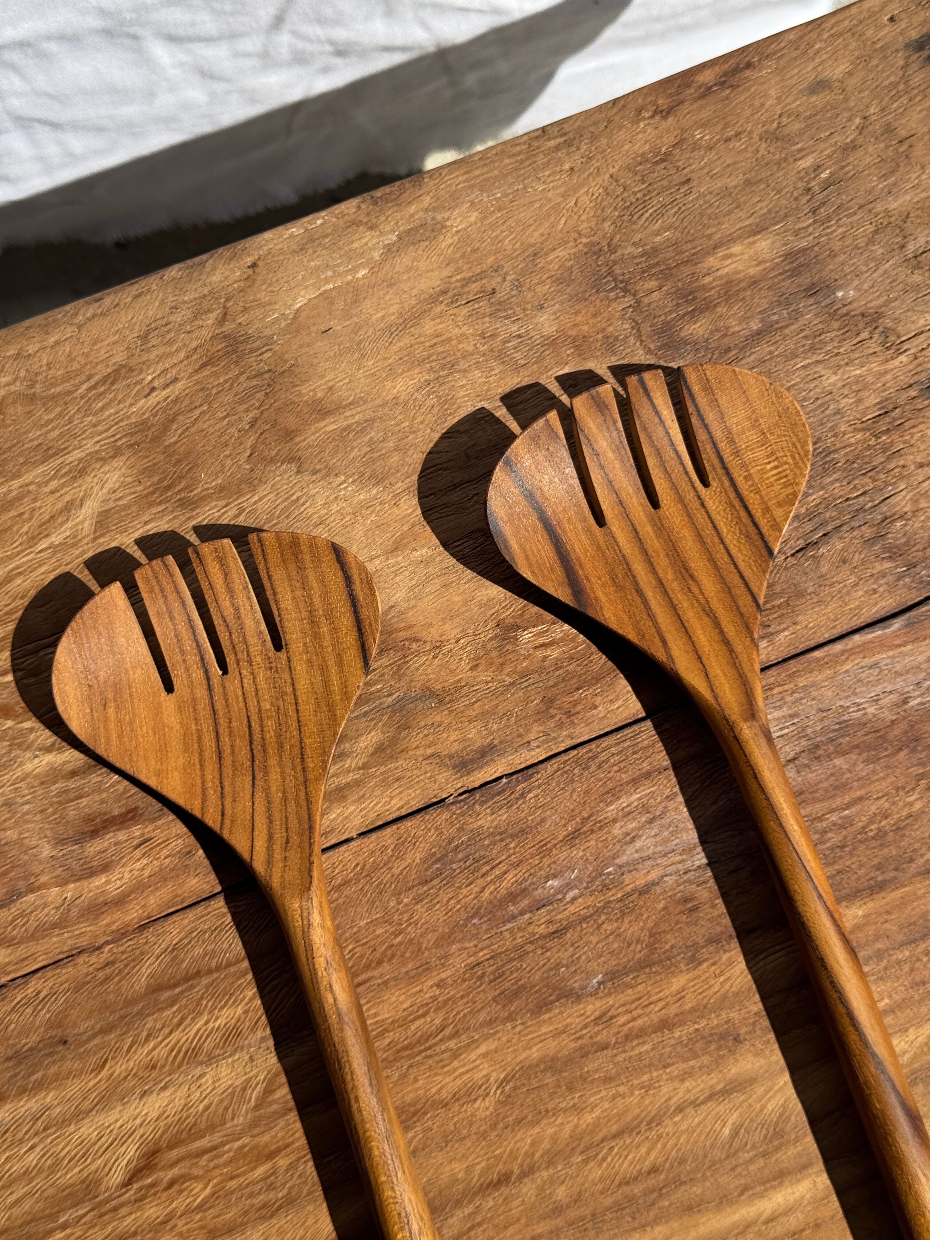 Salad server or large oval split teak spoon. L18 D8.5