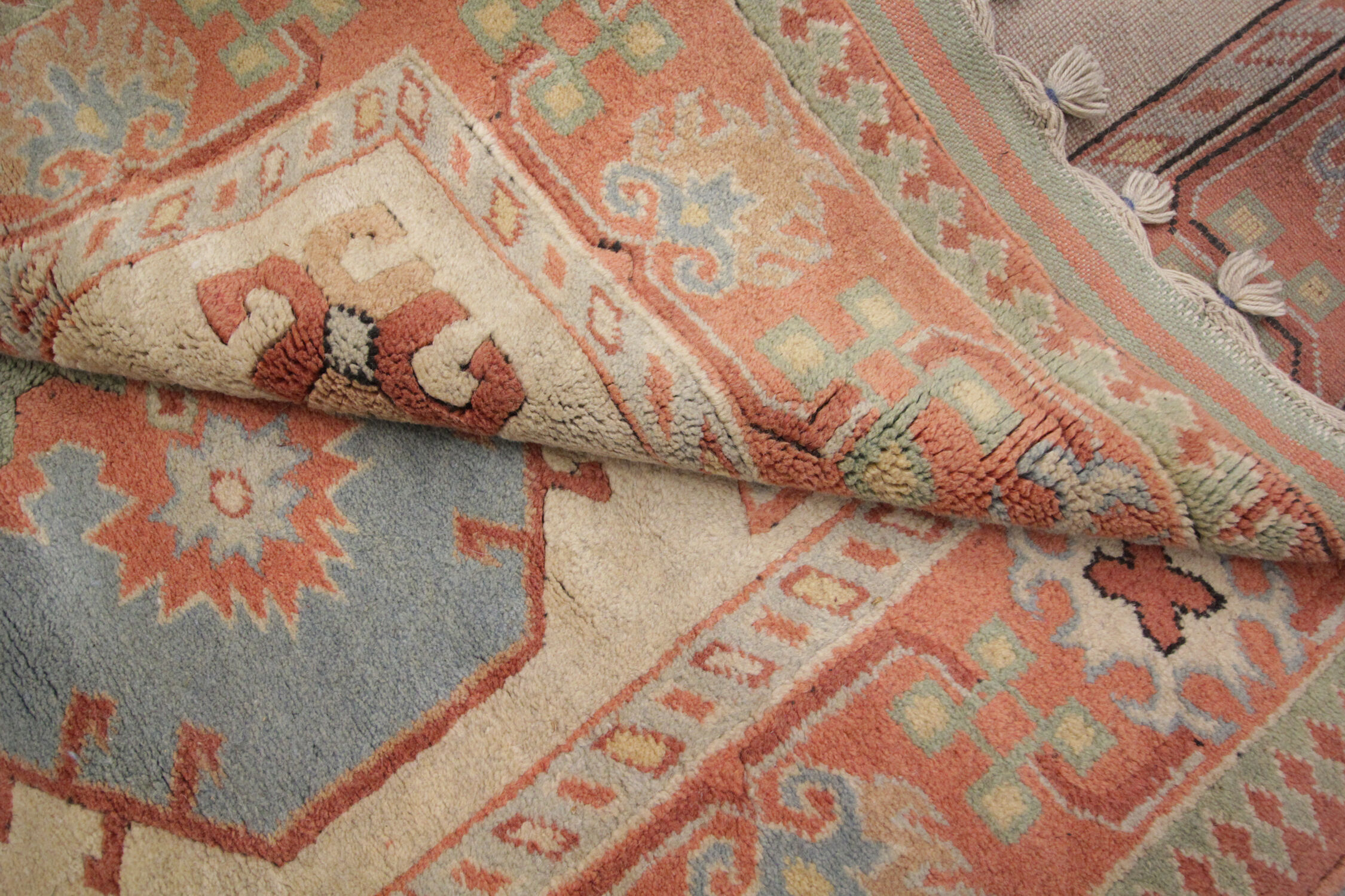 Handwoven antique turkish carpet, classic wool rug- 145x220cm