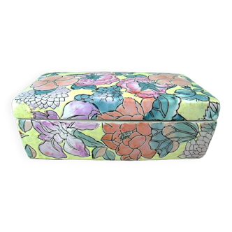 Rectangular ceramic pencil case from the Far East with floral decoration