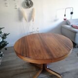 Extendable rosewood butterfly round table